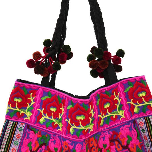 【タイ製】少数民族の刺繍バッグ・チロリアンテープ飾り