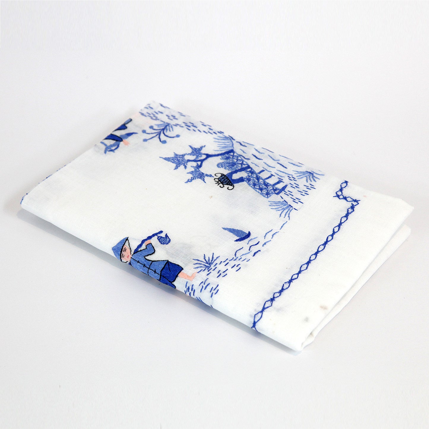 テーブルクロス（刺繍）
