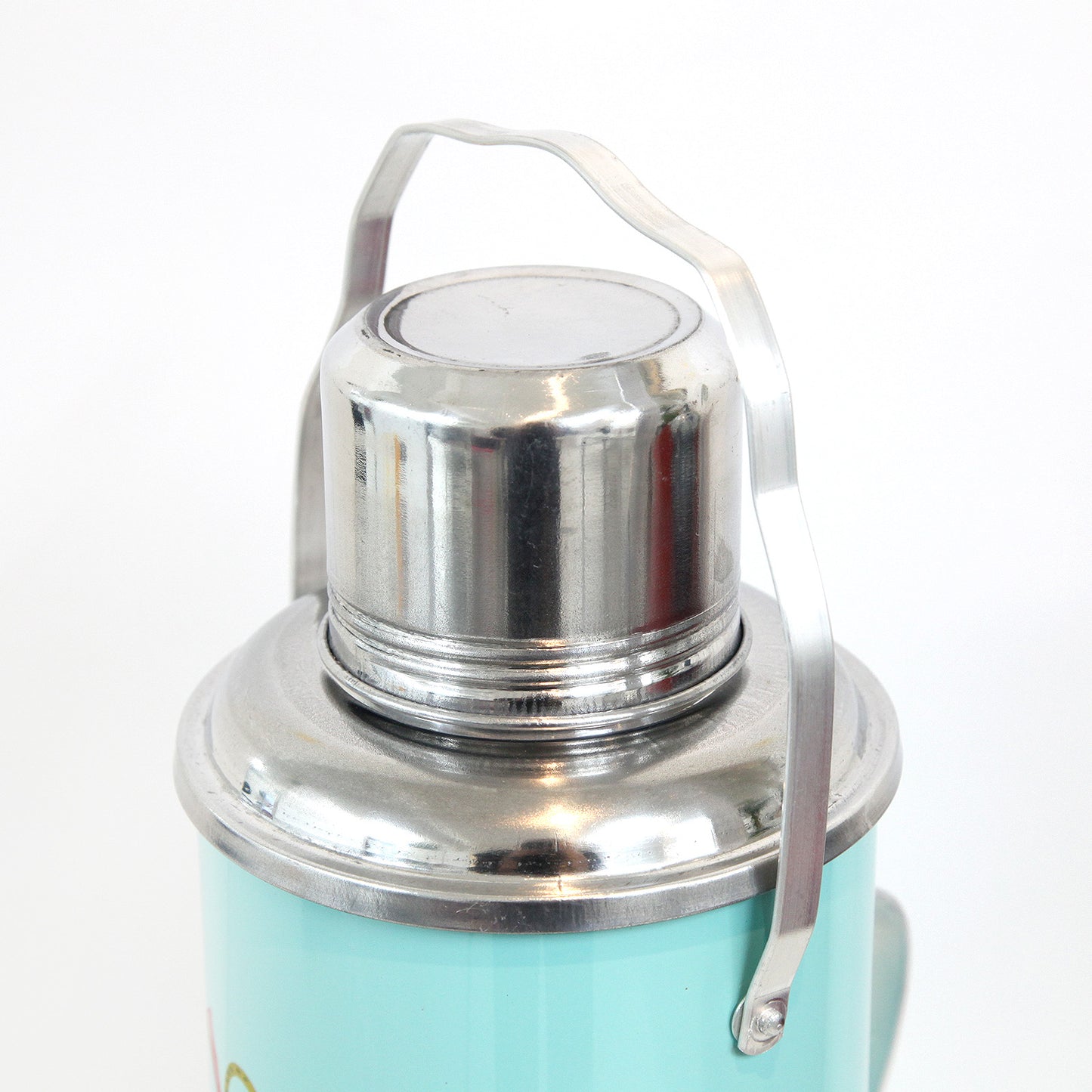鉄製の水筒（水色・花）