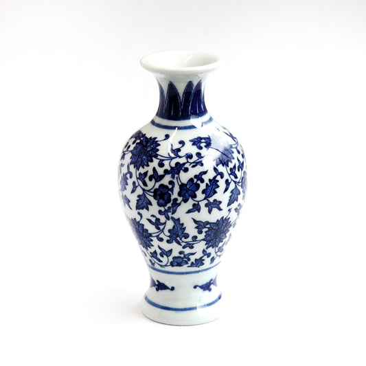 花瓶（青花磁器）