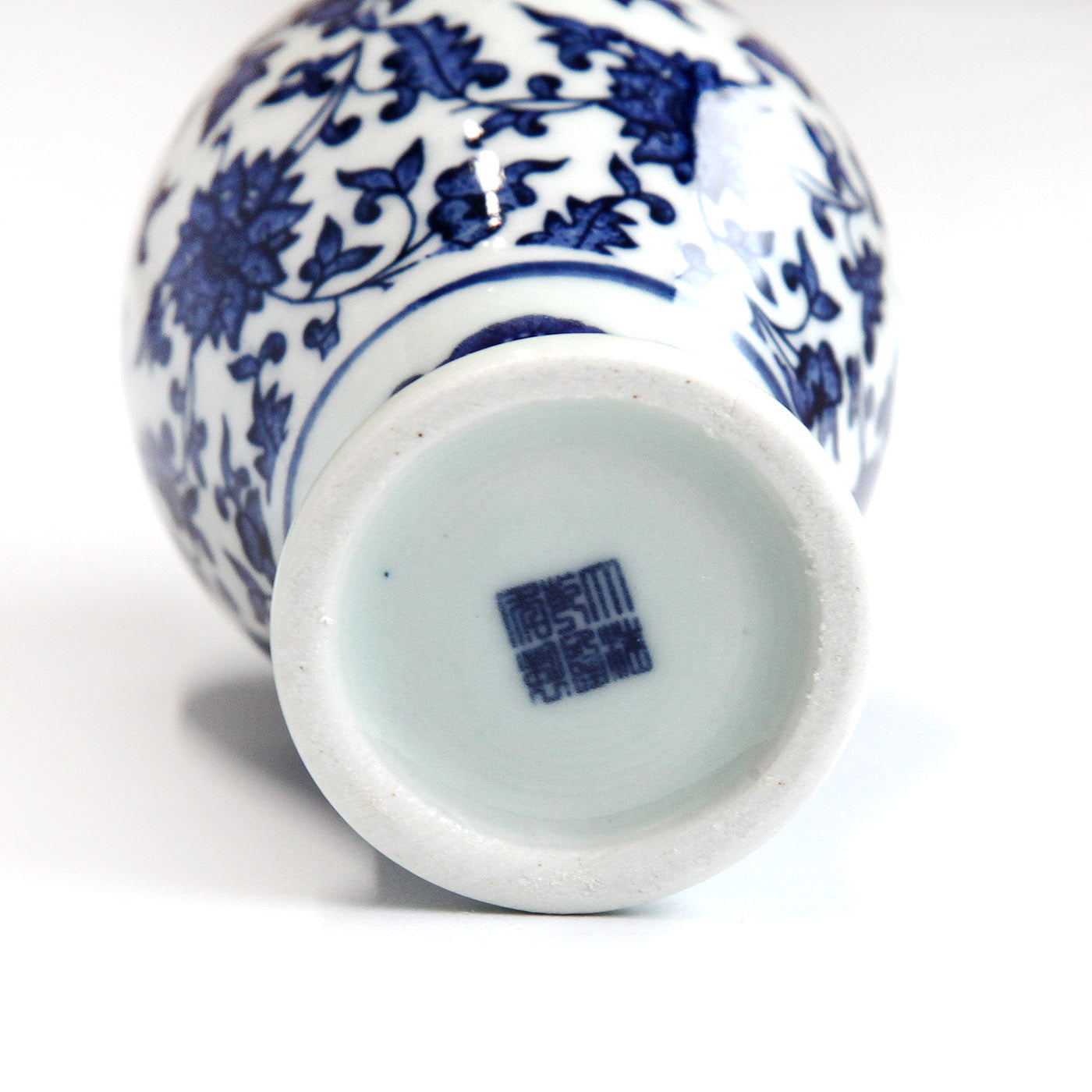 花瓶（青花磁器）