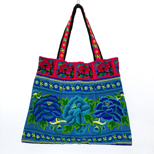 【中国・雲南省】少数民族・刺繍バッグ　青地に青い花